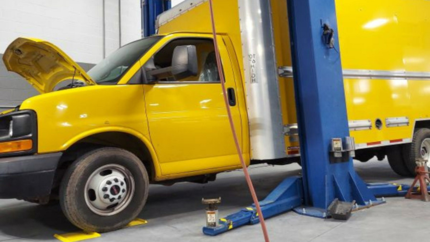 Leith Commercial_Truck_Service_Lift for web